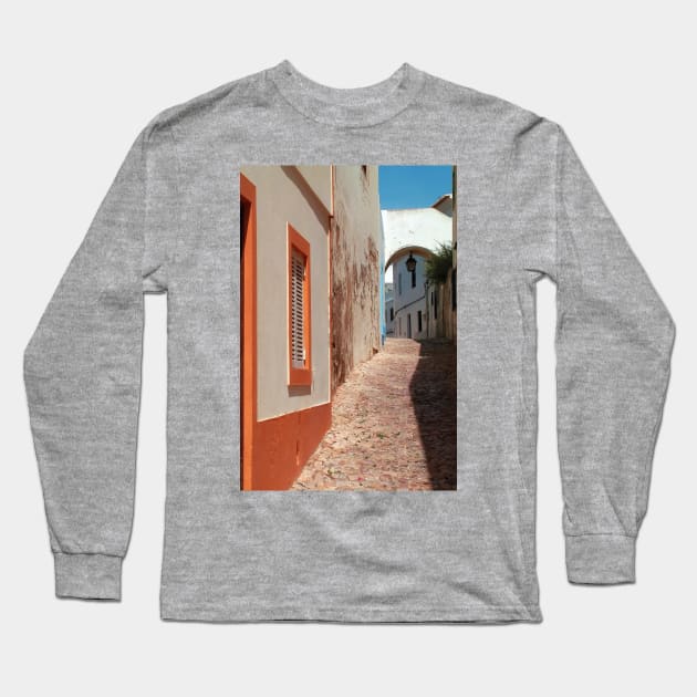 Albufeira alleyway Long Sleeve T-Shirt by tomg